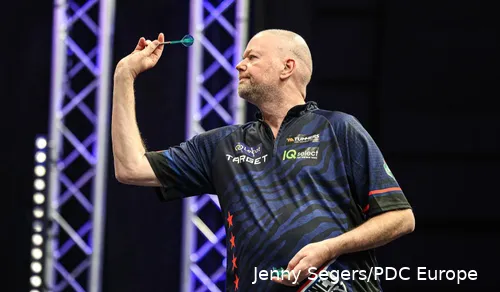 Van Barneveld in action