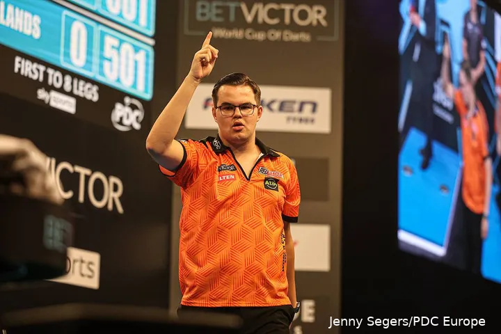 Gian van Veen made his debut at this year's World Cup of Darts