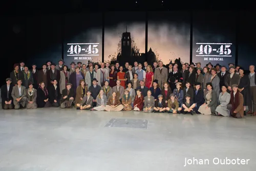 De cast 40-45 25 september 2025 - Barneveld.Nieuws.nl