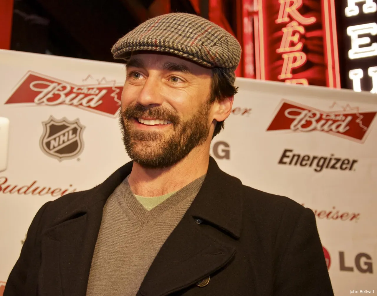 jon hamm vancouver olympics 2010f1633703184