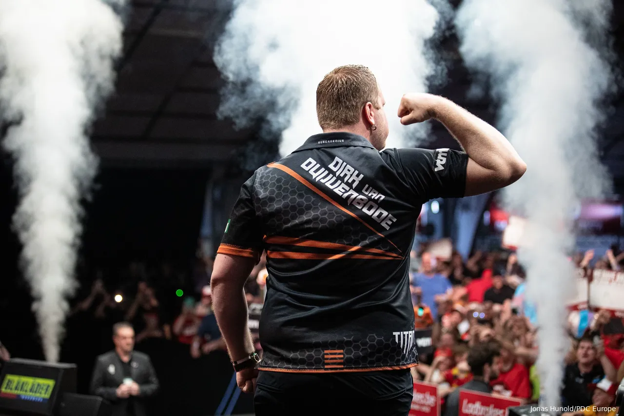 Dirk van Duijvenbode at the Belgian Darts Open