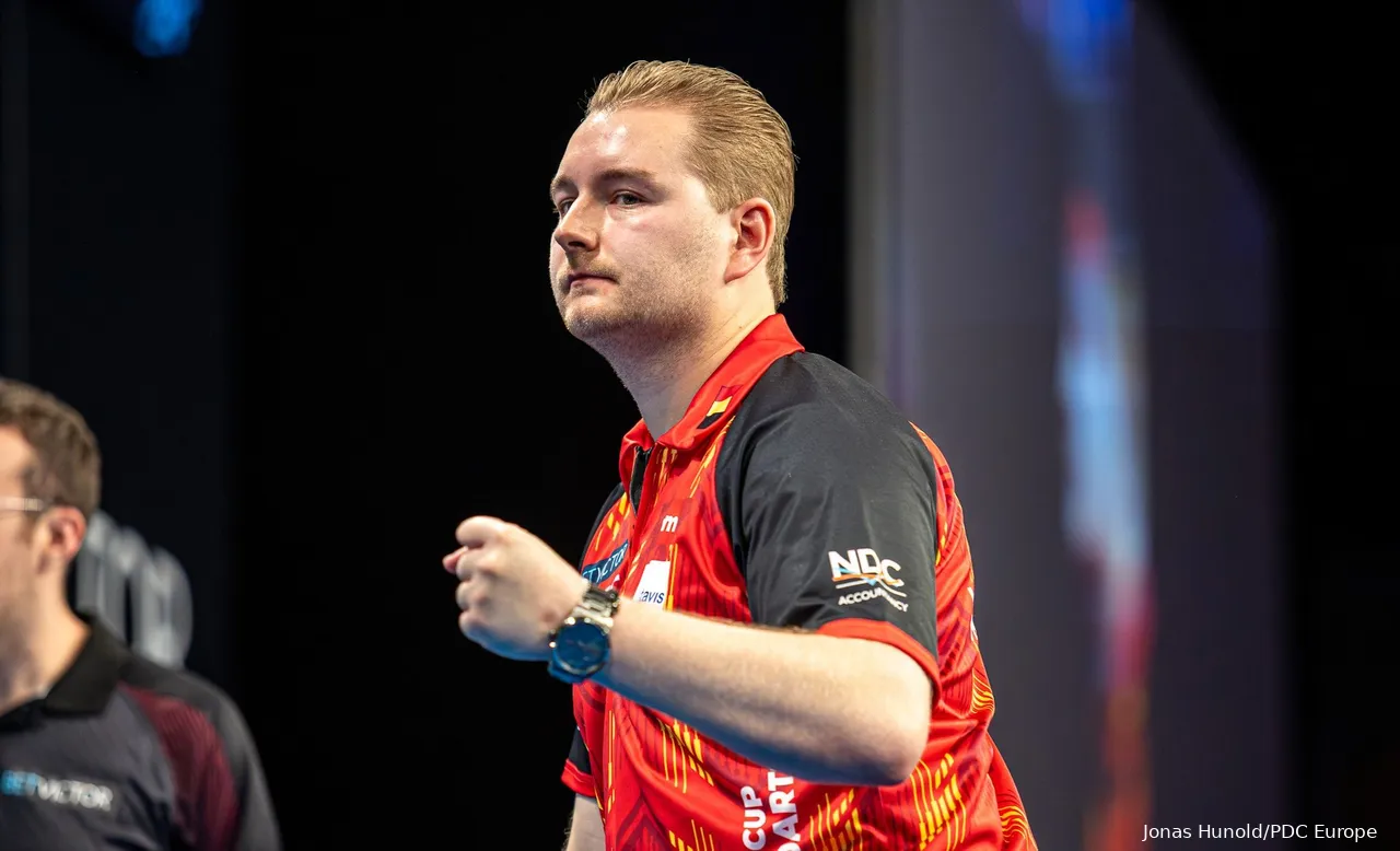 Van den Bergh in action