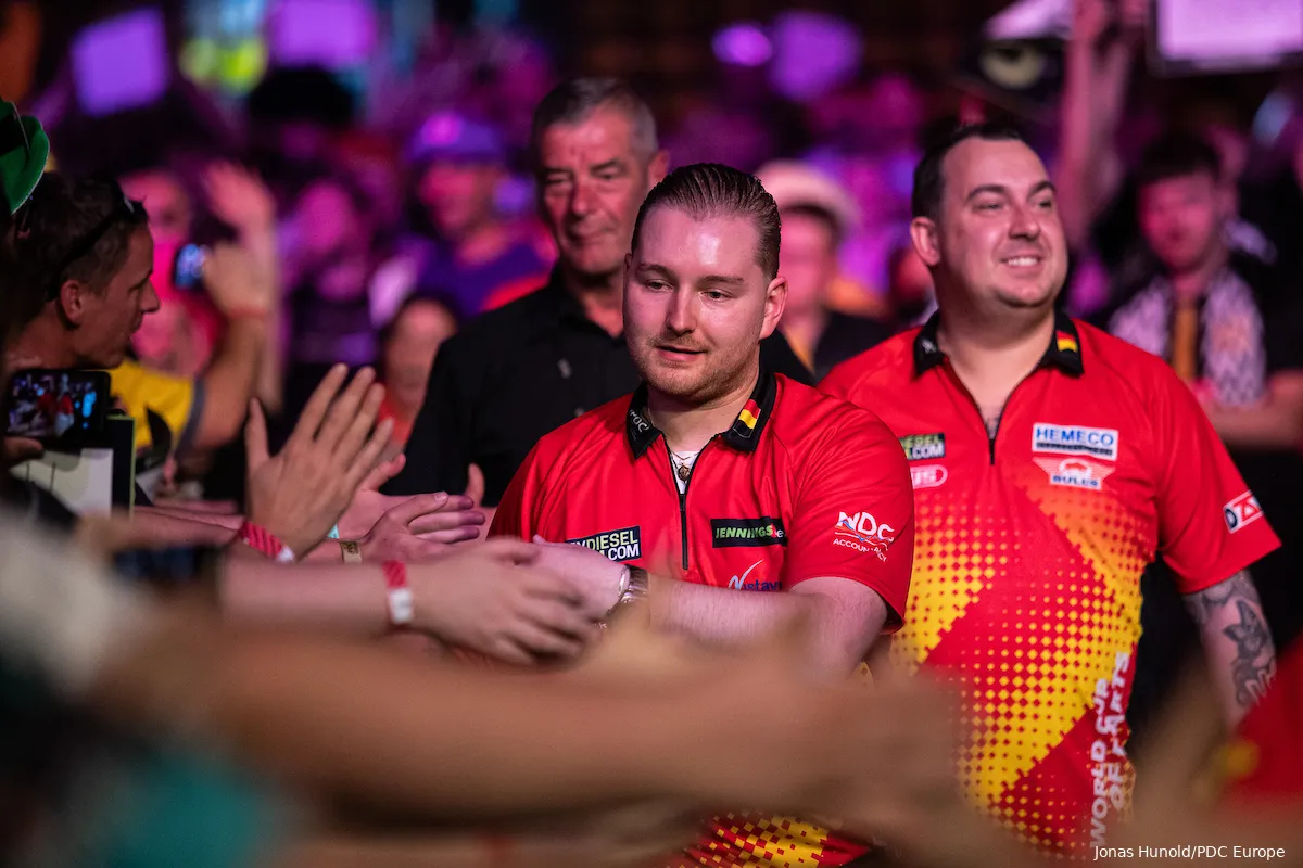Zum siebten Mal in Folge werden Dimitri van den Bergh und Kim Huybrechts das belgische Team beim World Cup of Darts bilden