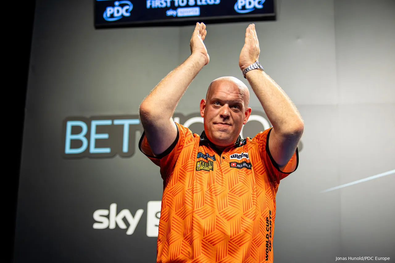 Michael van Gerwen is dit jaar opnieuw niet in het oranje te zien