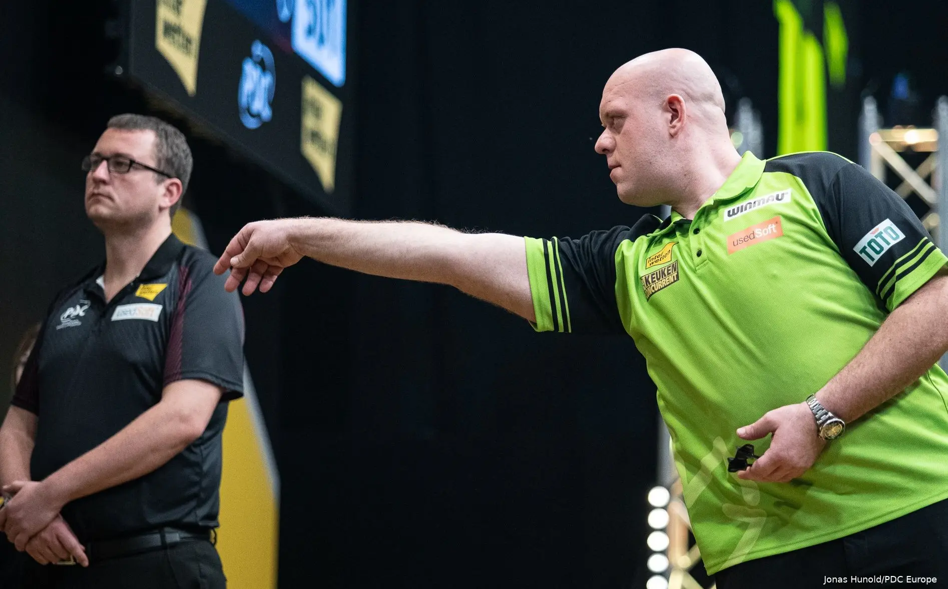 michael van gerwen r2 ido23