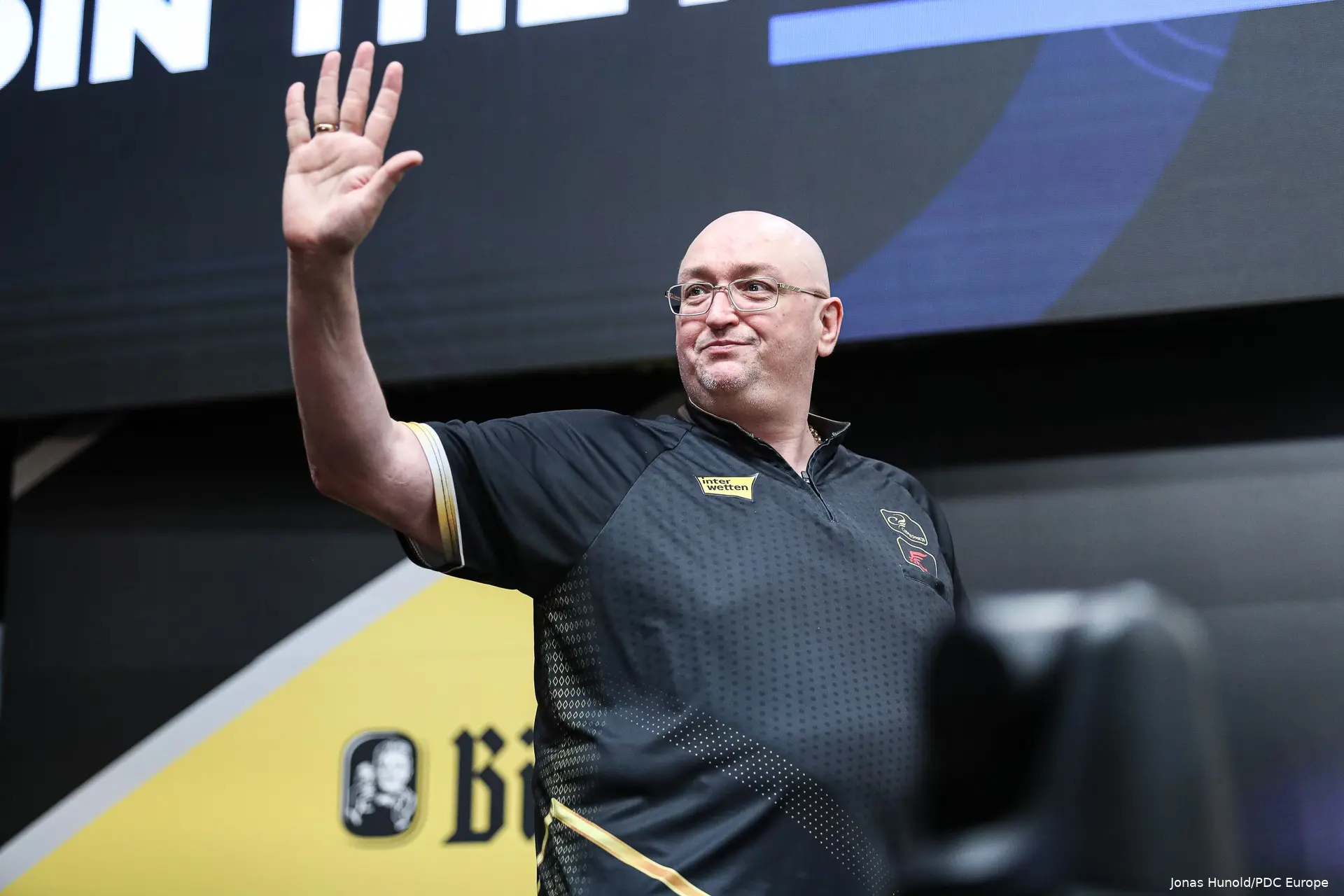 andrew gilding1 r1 edm23