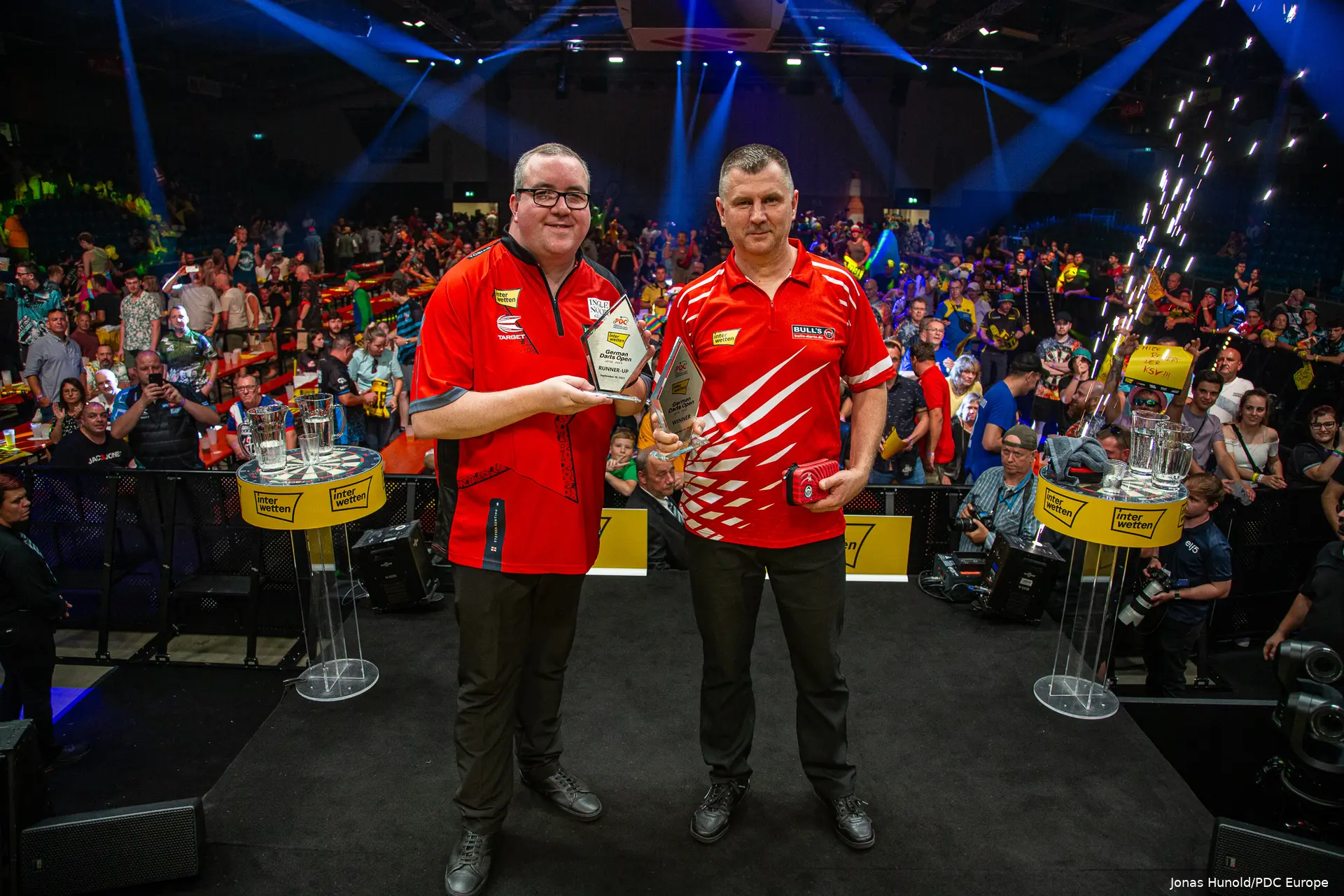 stephen bunting krzysztof ratajski