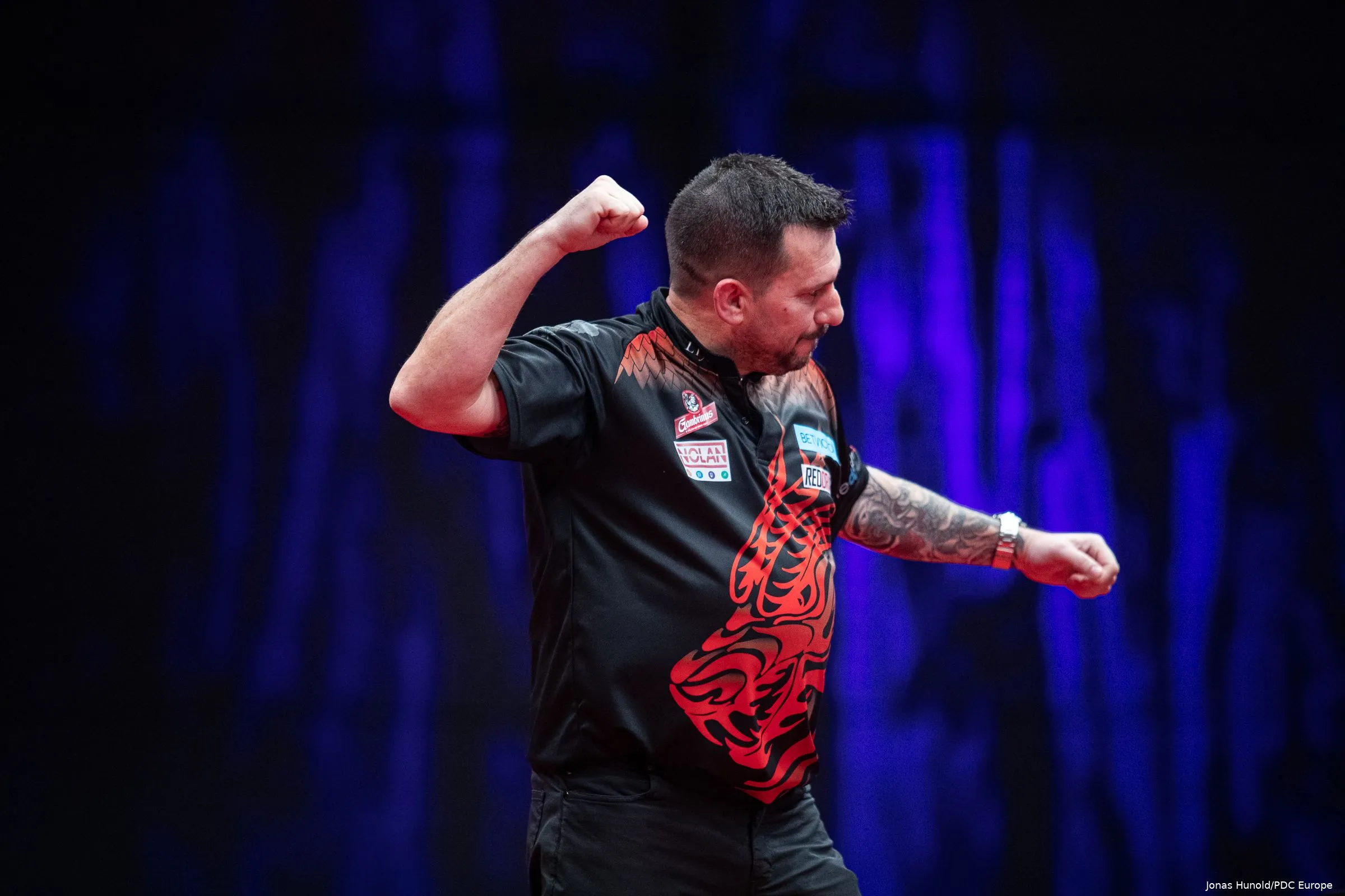 jonny clayton cdo23 r2