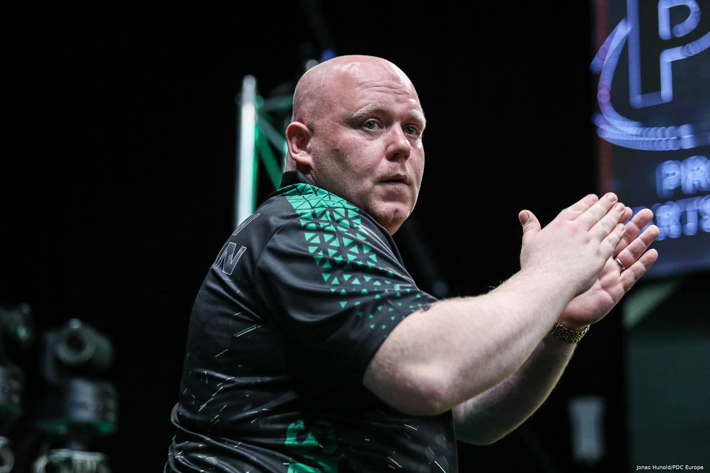 martin lukeman r1 edm23