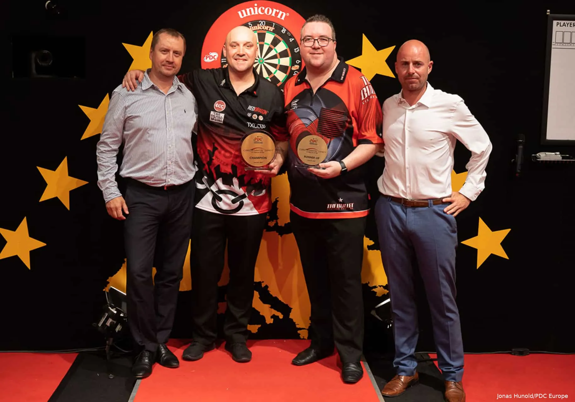 hughesbuntingpresentationet9 2000