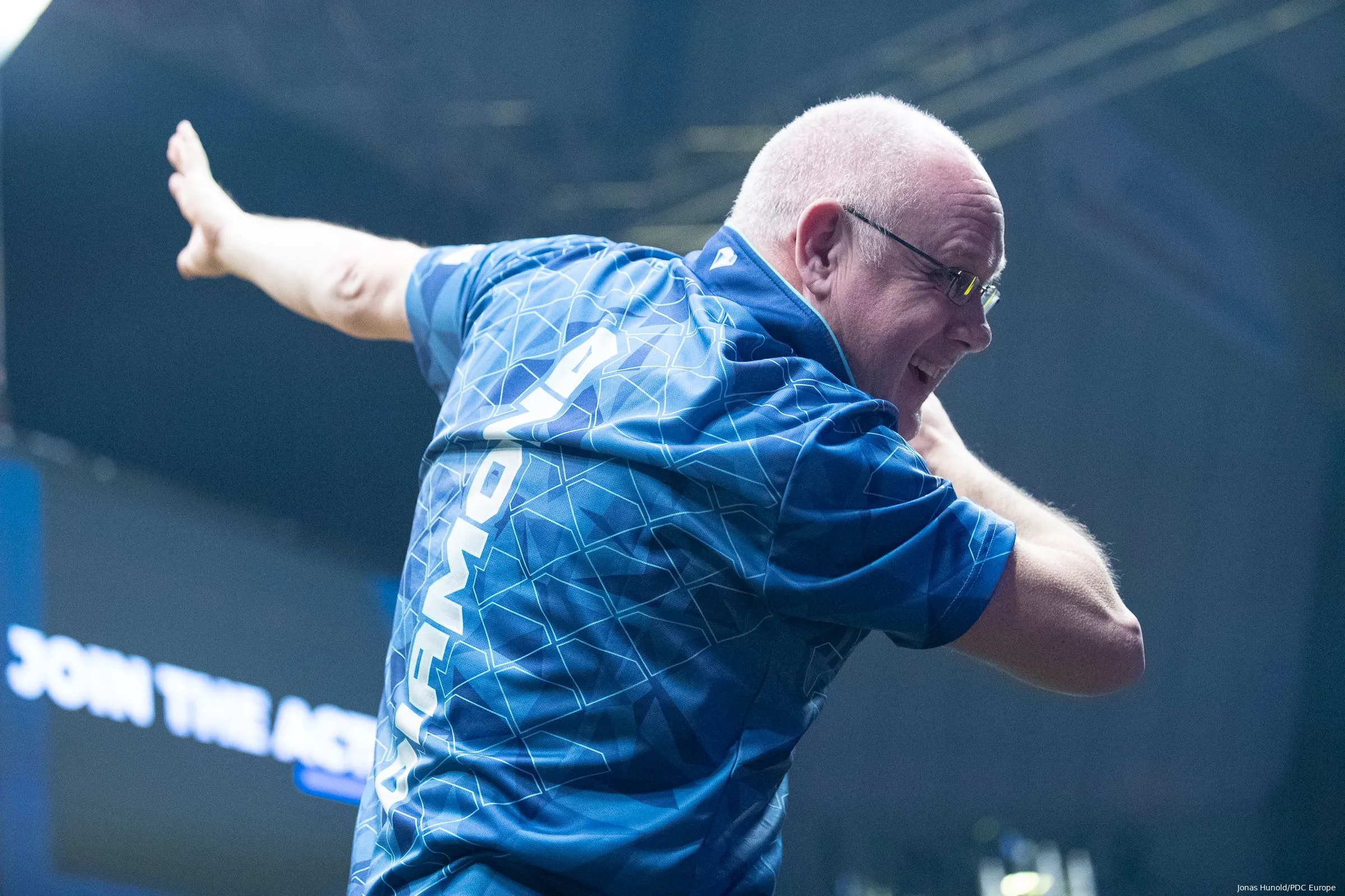 ian white r1 edo23