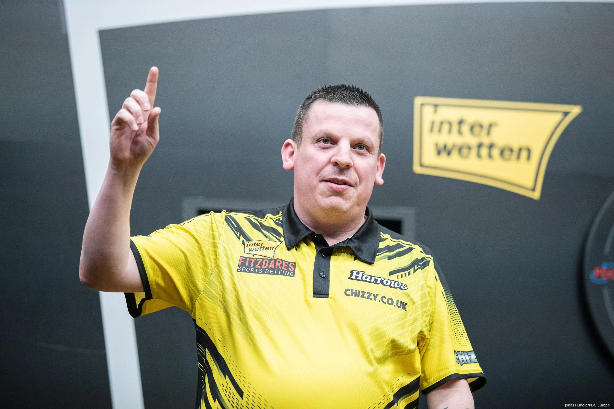 dave chisnall2 r2 ido23