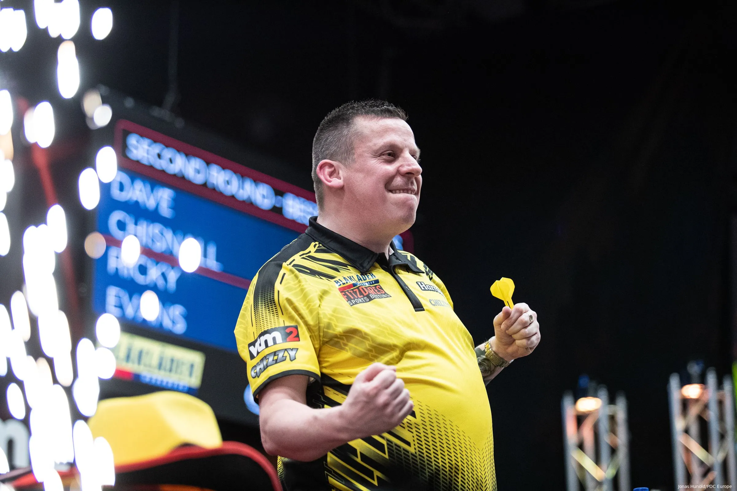 dave chisnall bdo23 r2