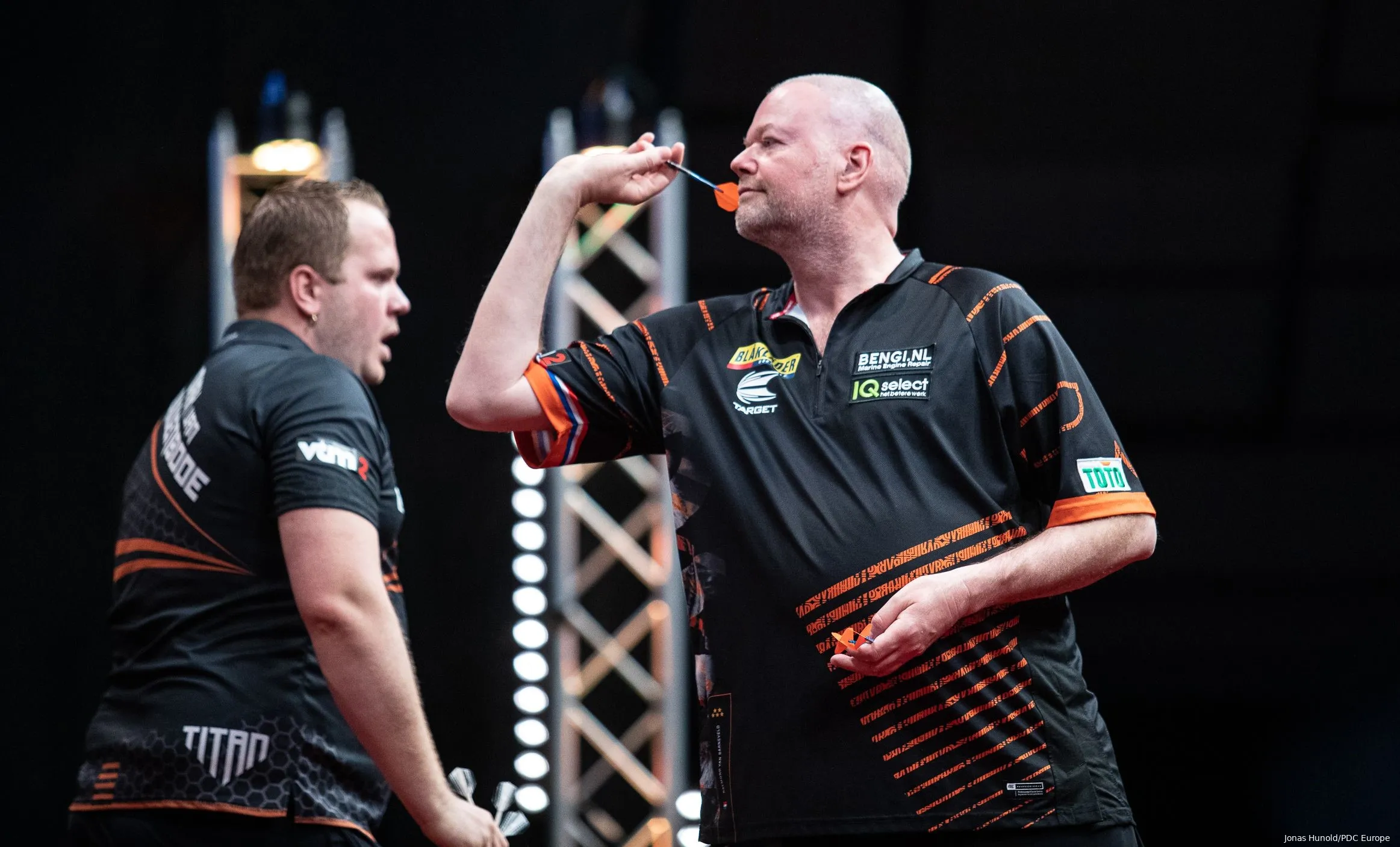 raymond van barneveld dirk van duijvenbode bdo23 r2