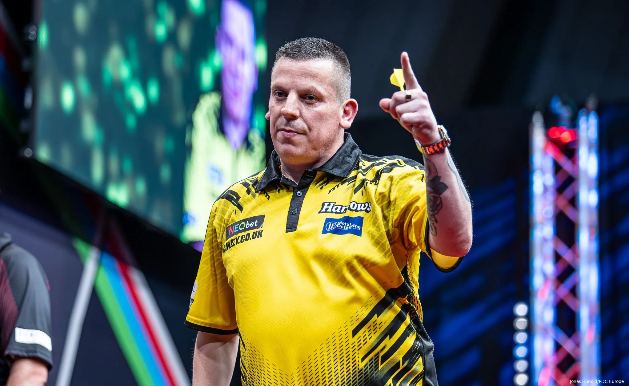 dave chisnall 1