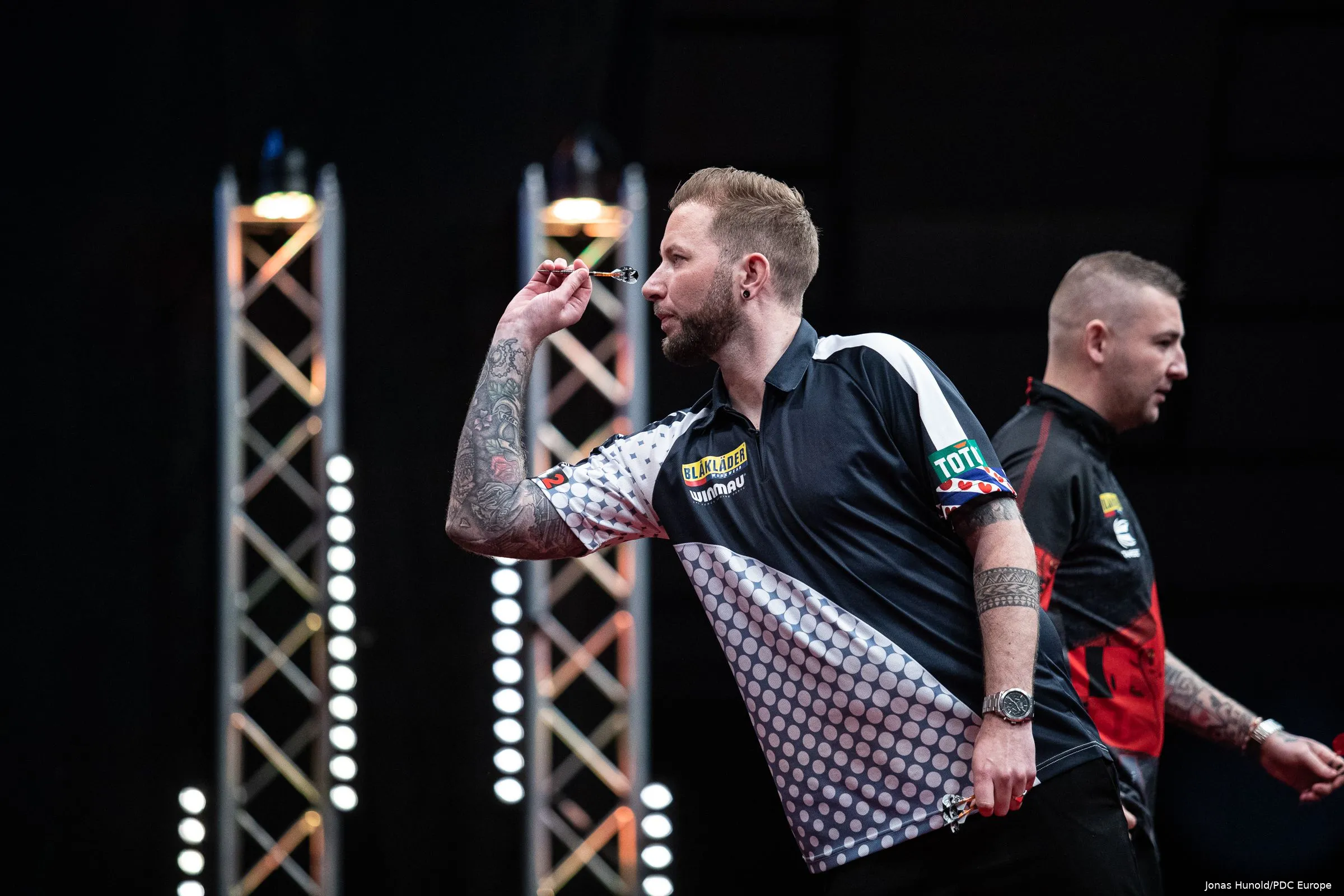 danny noppert nathan aspinall bdo23 r3