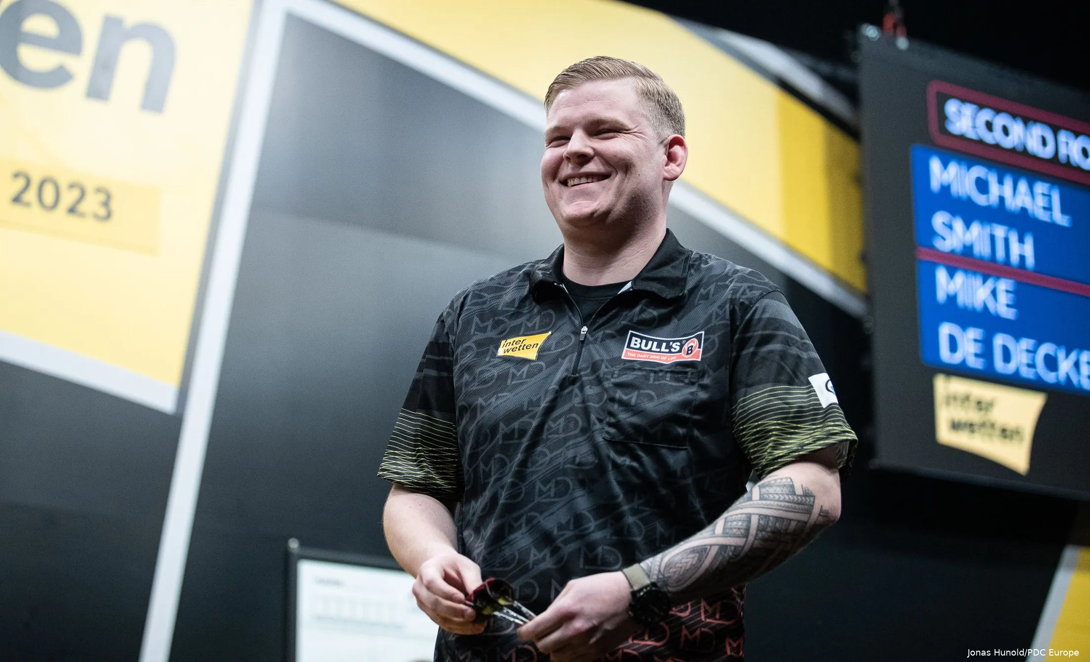 mike de decker1 r2 ido23 6428a01ccadc7