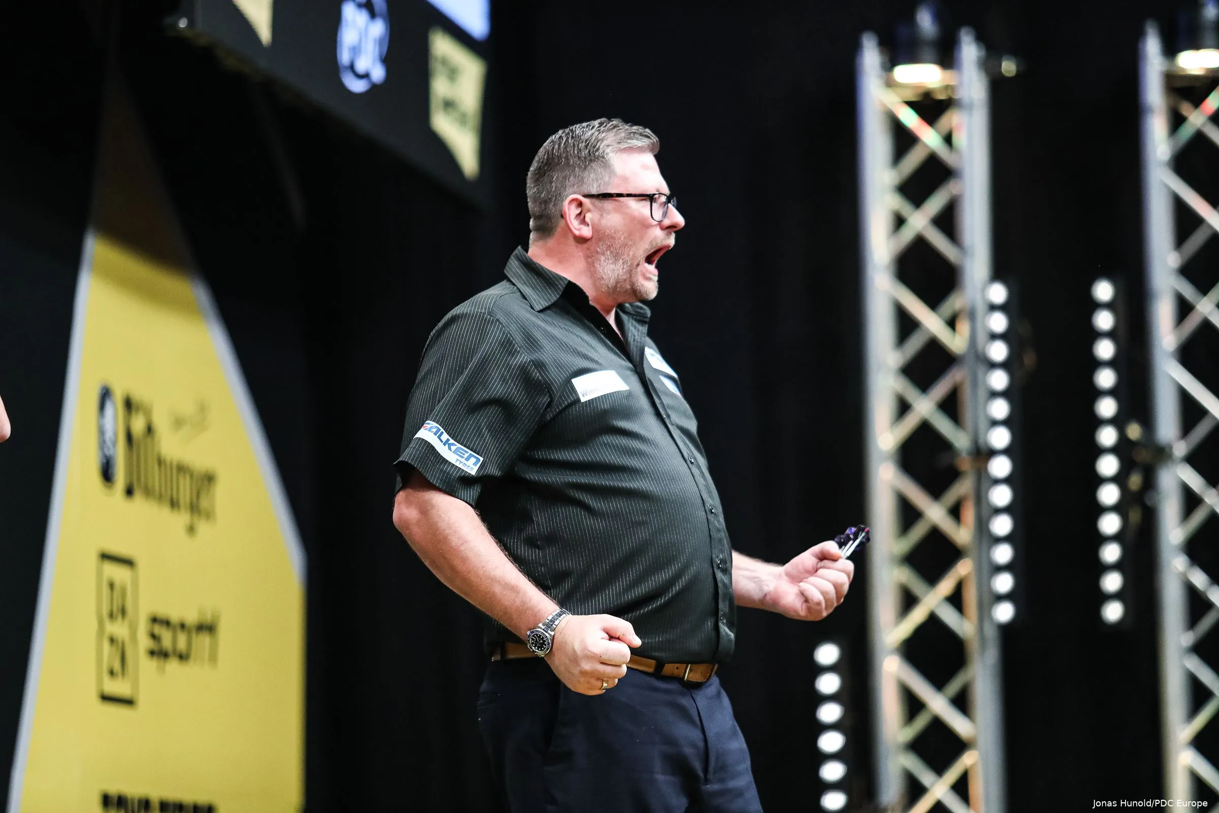 james wade r2 edm23