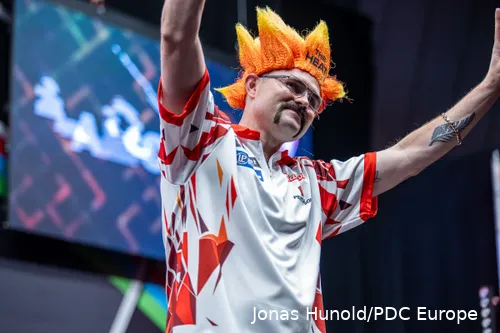 Heta has become know ln for his colourful walk ons