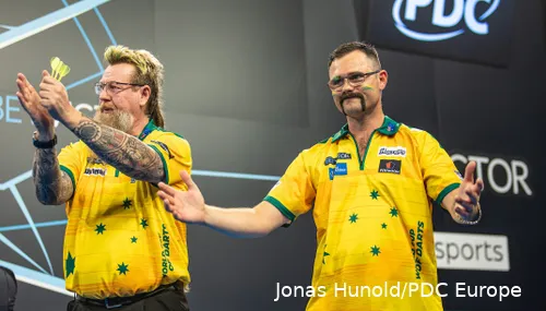 The end of an era in Aussie Darts as Simon Whitlock loses Tour Card