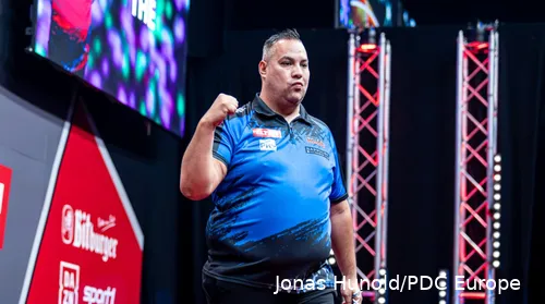 Wattimena neemt het in de tweede ronde op tegen Ricardo Pietreczko