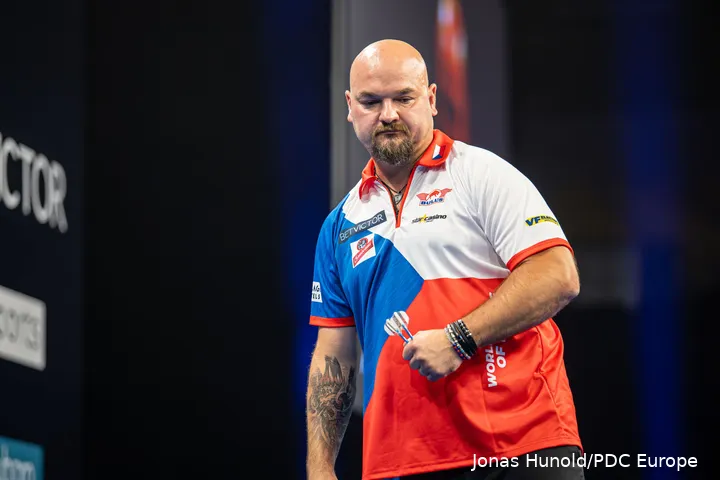 Czech hopes rest on the shoulders of captain Sedlacek