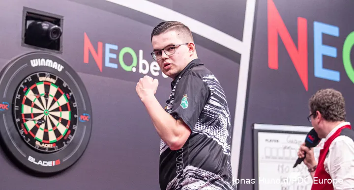 Van Veen trifft am Sonntag bei seinem Debüt beim World Matchplay auf Rob Cross