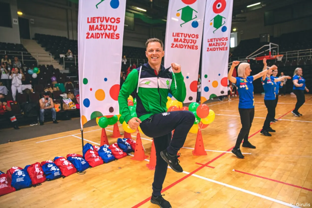 girutbf 2097 920x614w