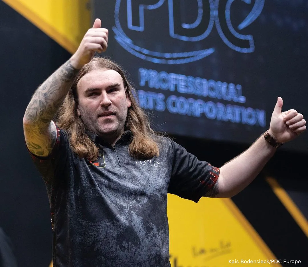 Ryan Searle R2 EDO22