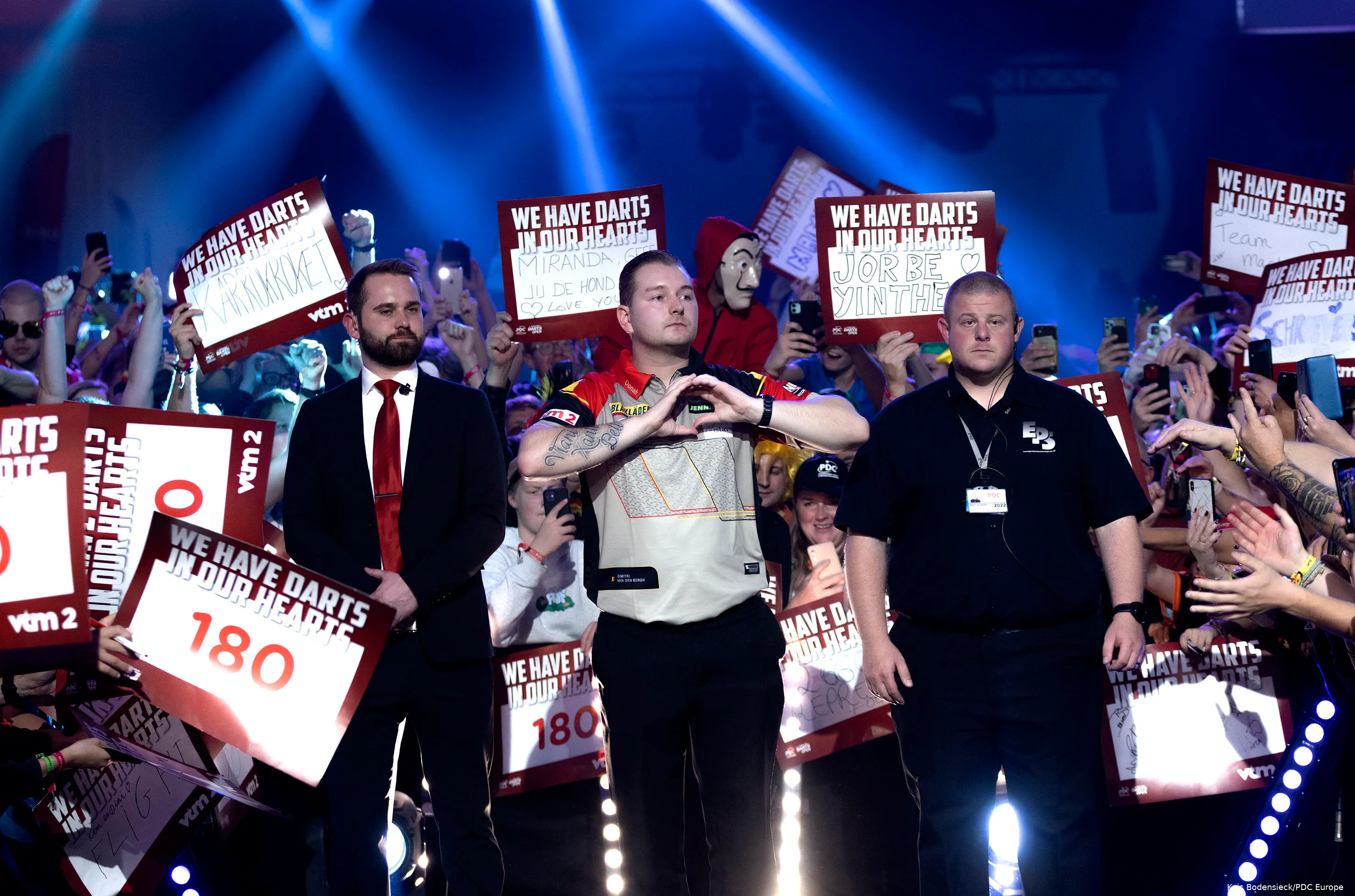 474  Dimitri Van den Bergh