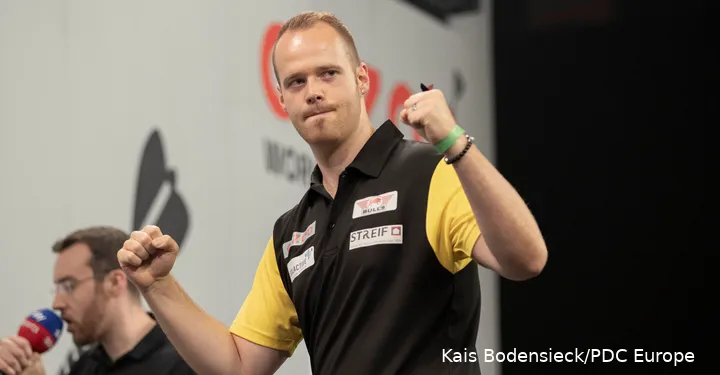 Max Hopp in actie op de World Cup of Darts