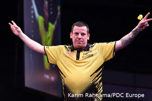 2022ECR2 Dave Chisnall8