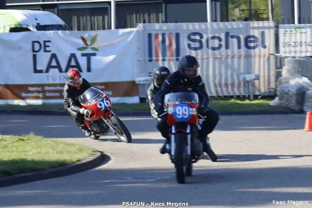 Klassieke motorsport Het Hoog Nieuwkuijk