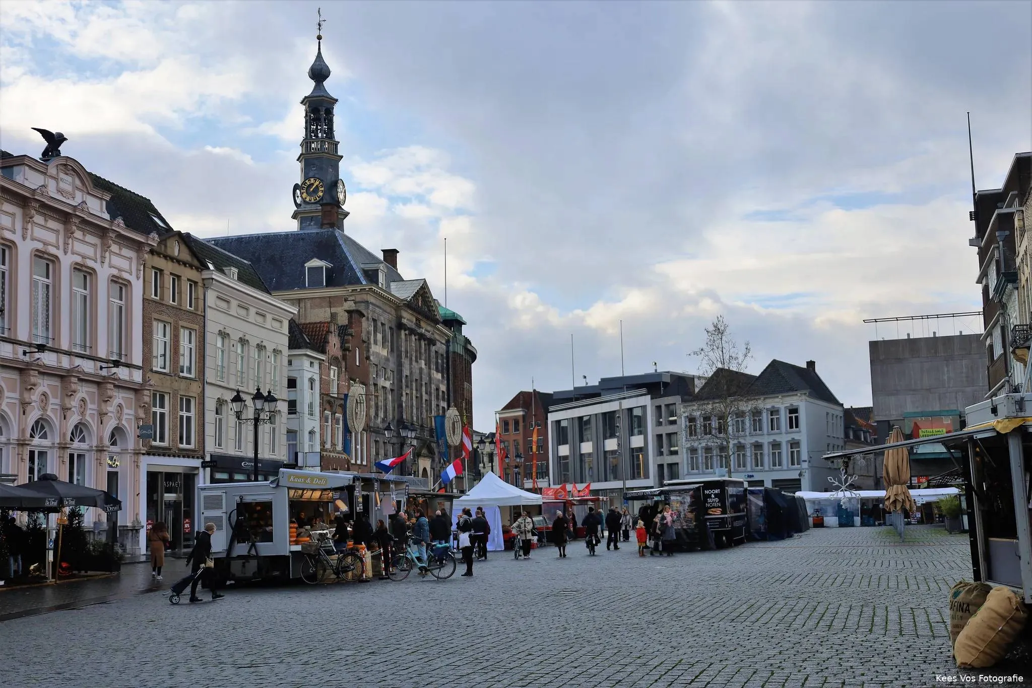 Serious Request Glazen Huis op de Markt 's-Hertogenbosch