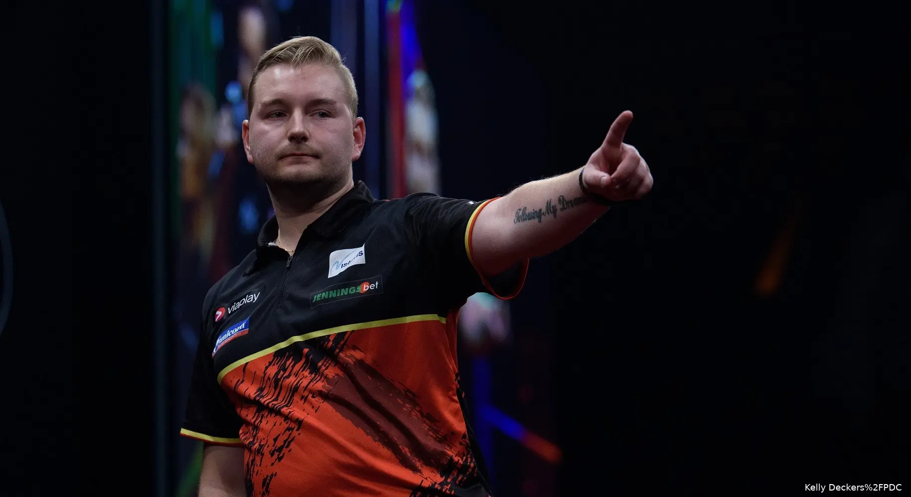DDMFinal Dimitri Van den Bergh4