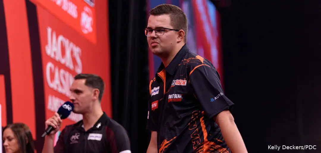 Gian van Veen looks dejected after a disappointing score