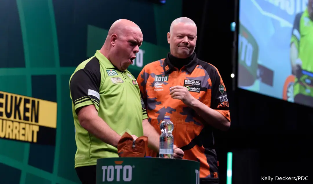 Michael van Gerwen en Raymond van Barneveld