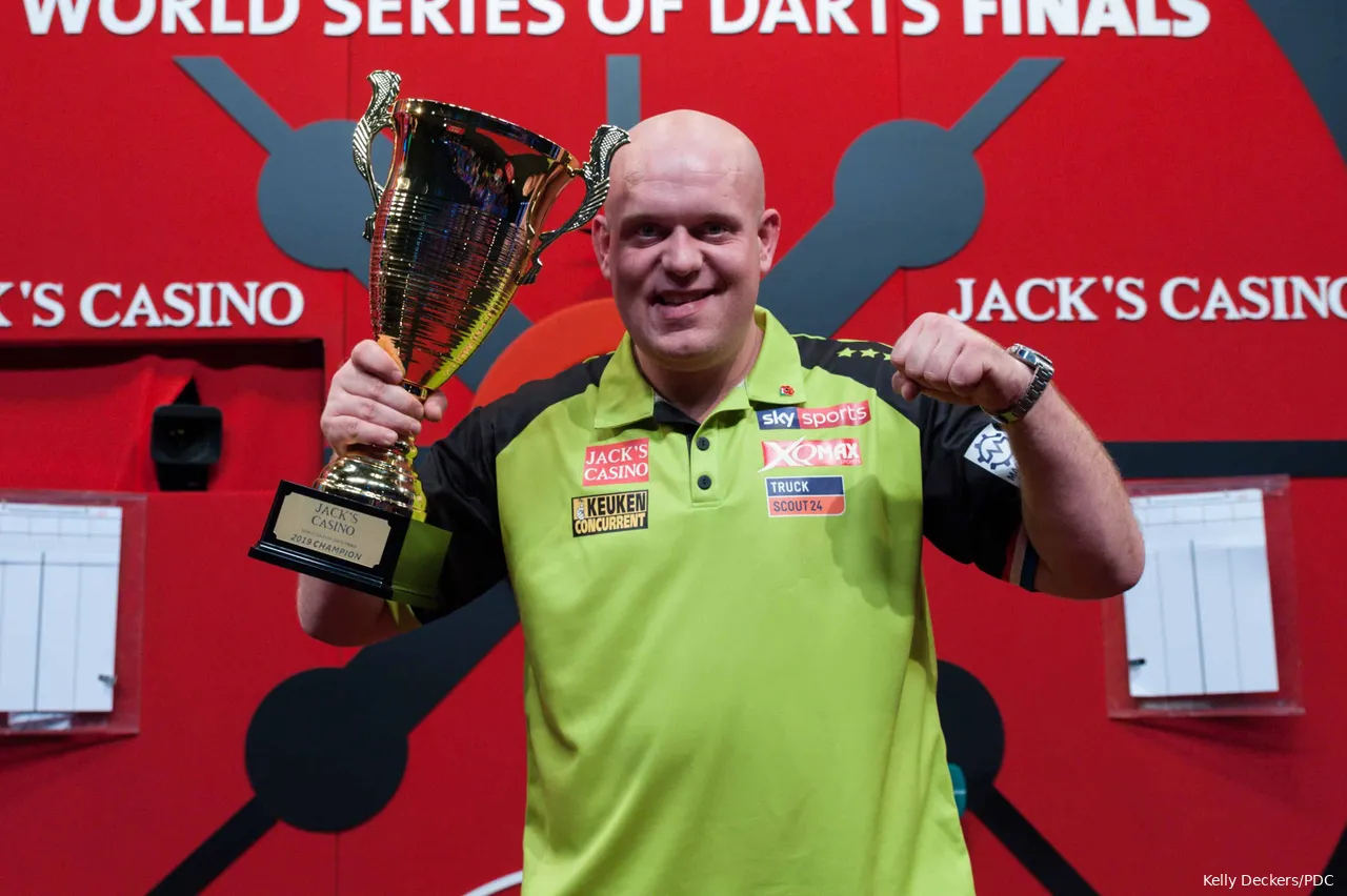 Michael van Gerwen won last year's World Series of Darts Finals