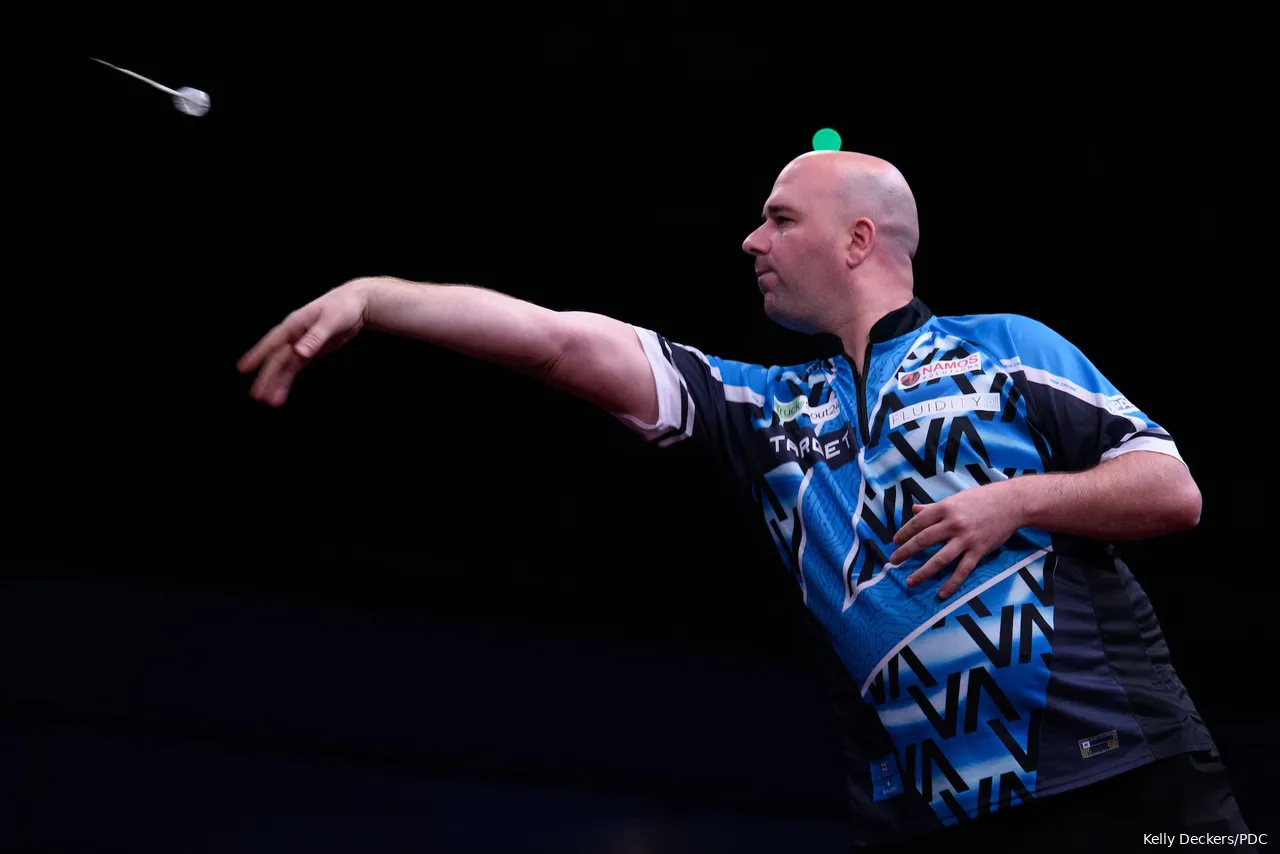 Rob Cross in actie op de Grand Slam of Darts