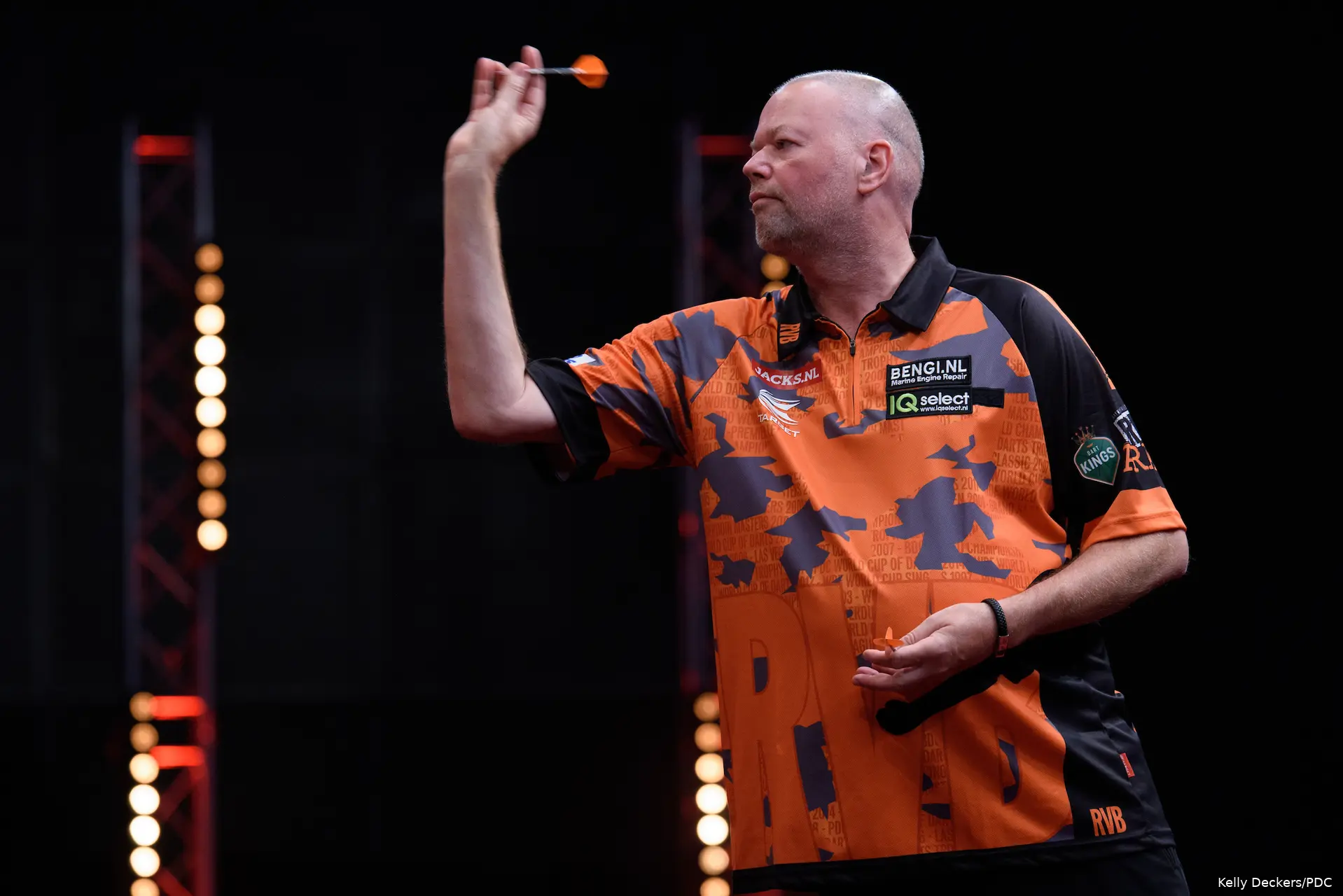 raymond van barneveld r2 wsodf 2