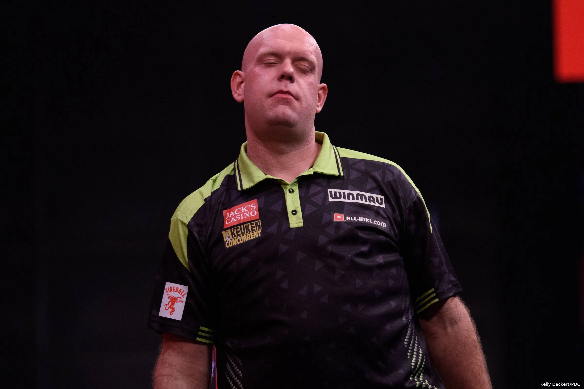 Michael van Gerwen (8)