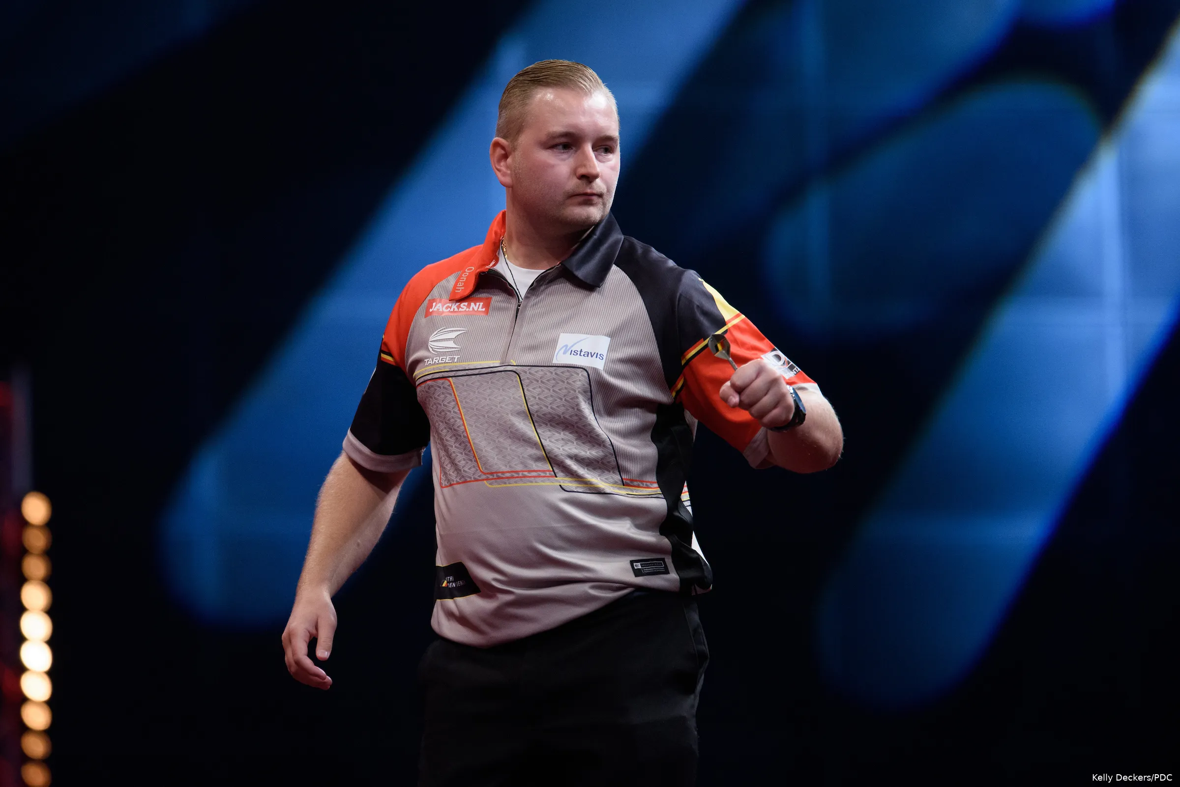 dimitri van den bergh qf wsodf23