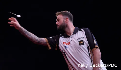 The second-seeded Ross Smith in action