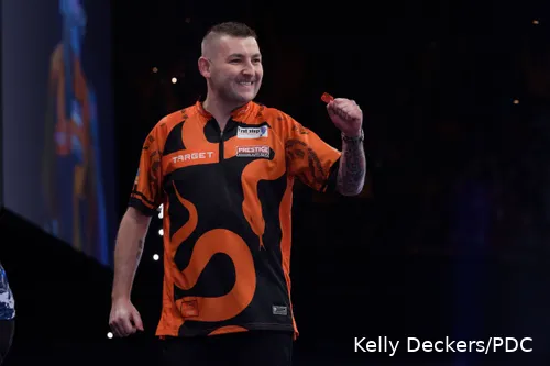 Nathan Aspinall is already unbeaten six matches in a row in Rotterdam