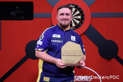 Luke Littler kämpft bei den World Series of Darts Finals um die Titelverteidigung