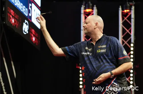 Raymond van Barneveld in actie