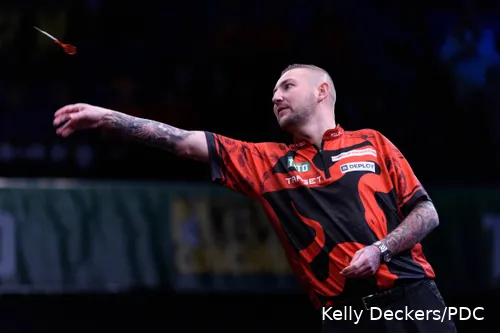 Nathan Aspinall in actie