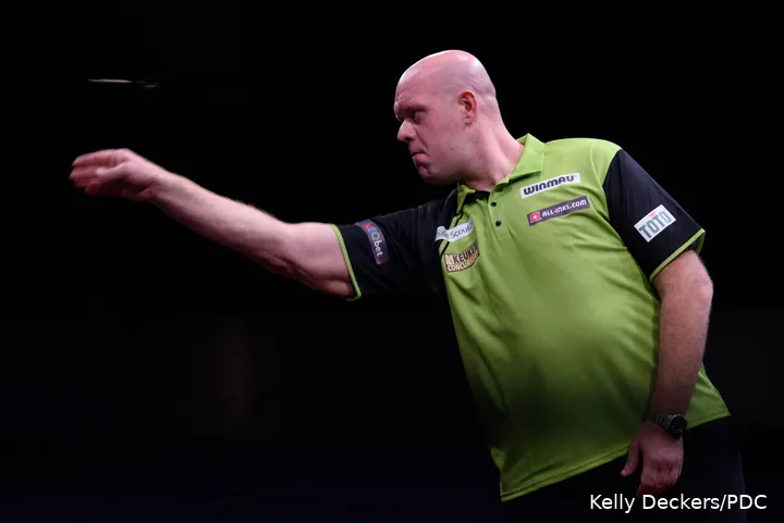 Michael van Gerwen in action