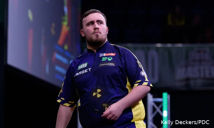 Luke Littler made light work of James Wade on Sunday night.