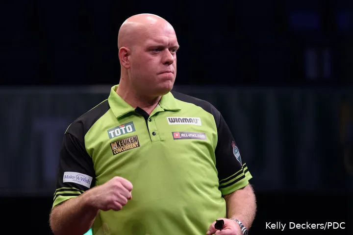 Michael van Gerwen returns to European Tour action.